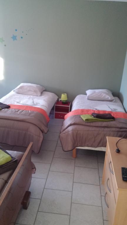 Chambres D'Hotes Les Maisses Mison Екстер'єр фото